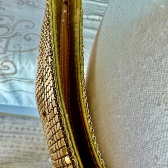 Vintage Gold Chainmail Crossbody Bag - Picture 8 of 12